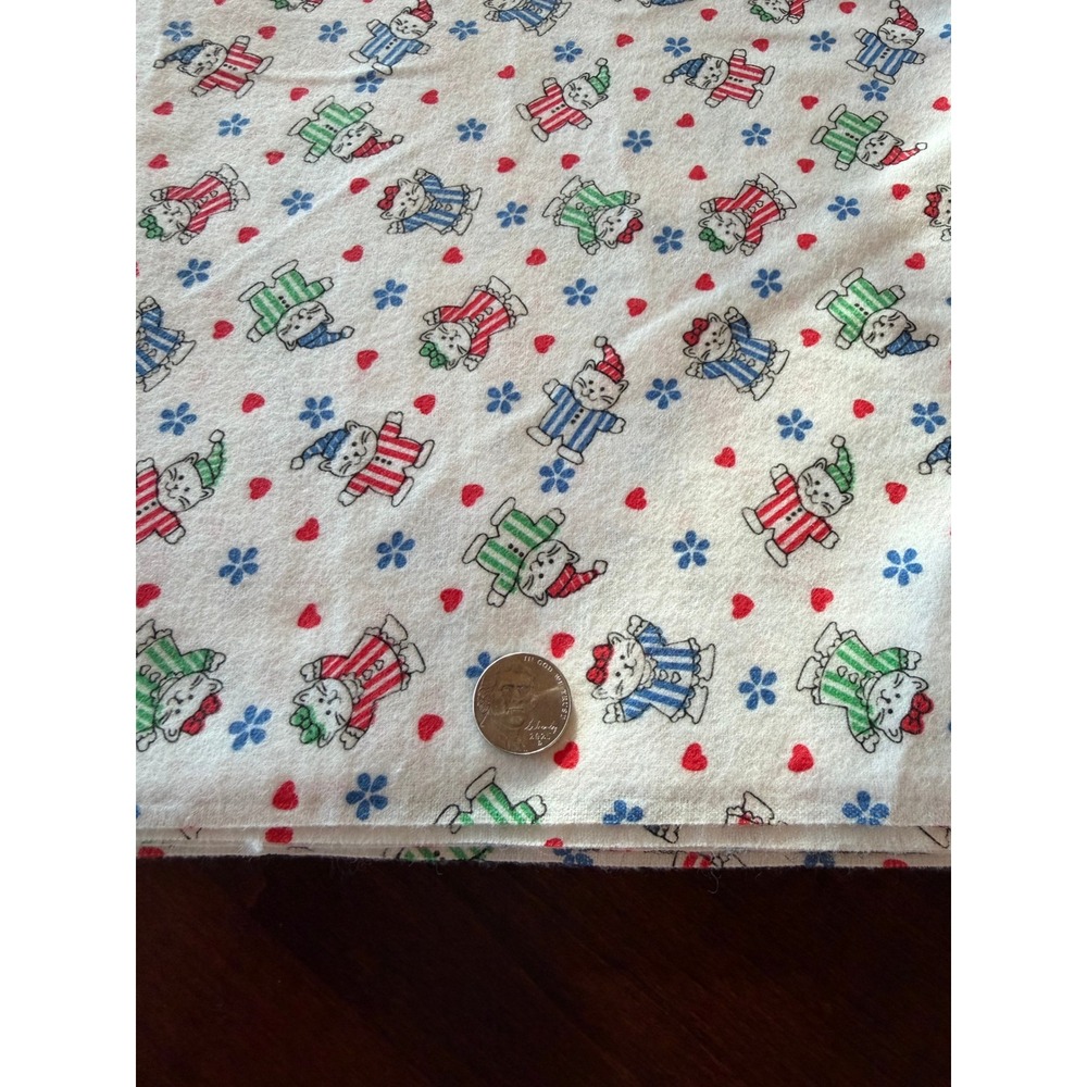 Vintage Holiday Christmas Kittens Flannel Fabric Cat Pajamas Hearts 2 5/8 Yards
